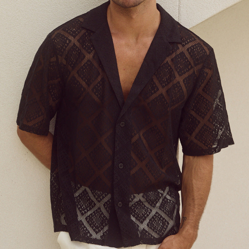 Men's short-sleeve lapel shirt in dark brown with diamond-texture pattern