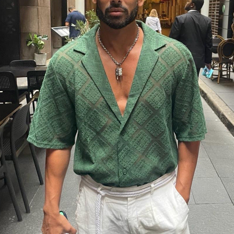 Men's short-sleeve lapel shirt in green, patterned texture, button-front V neckline